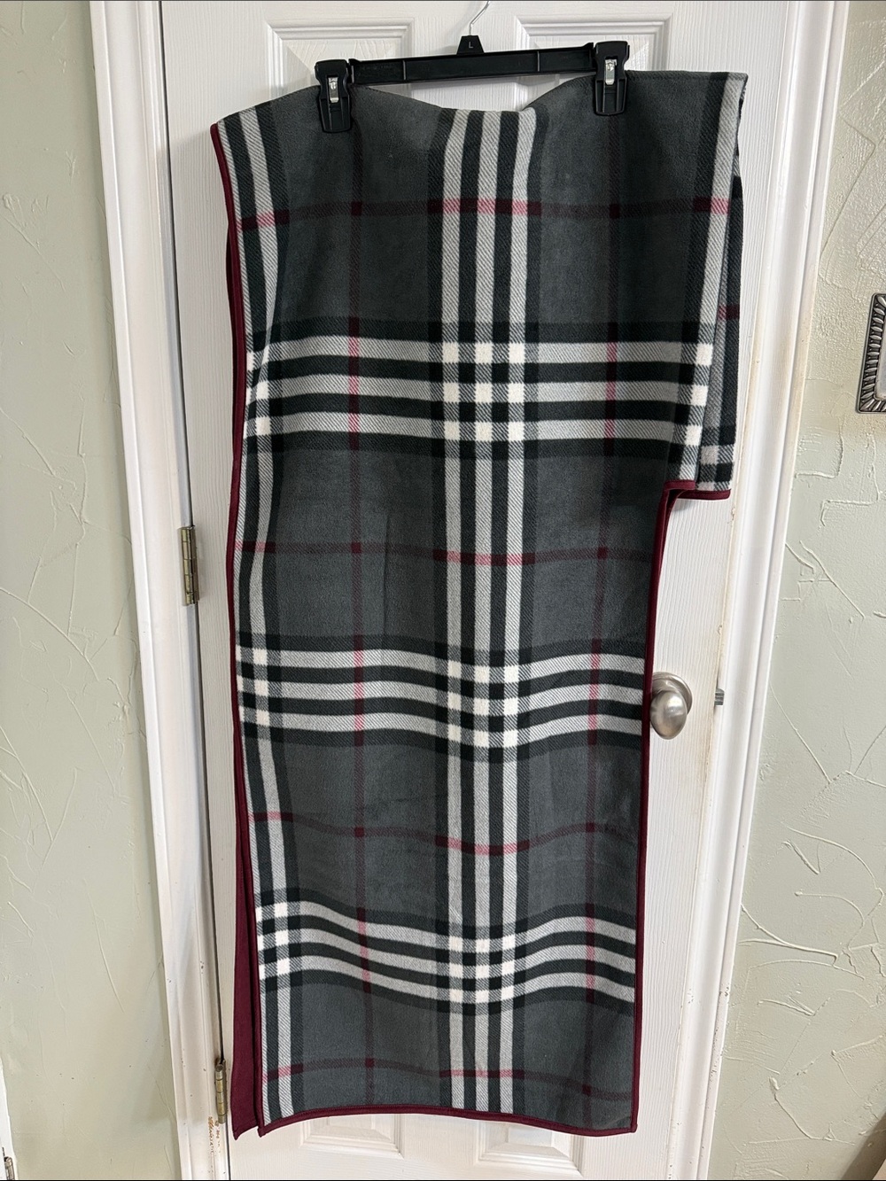 Gray Plaid Knit Scarf Wrap with Burgundy Trim